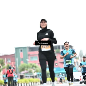 Runner Photo 8930115