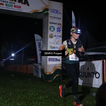 Runner Photo 8930125