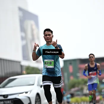 Runner Photo 8930152