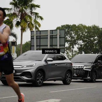 Runner Photo 8930172