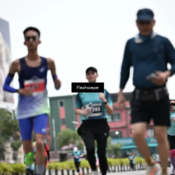 Runner Photo 8930175
