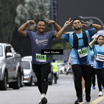 Runner Photo 8930214