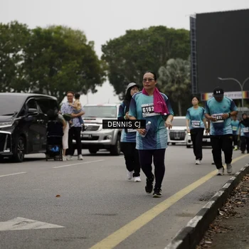 Runner Photo 8930251