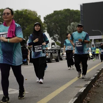 Runner Photo 8930278