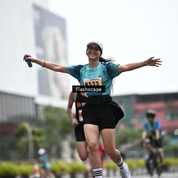 Runner Photo 8930285