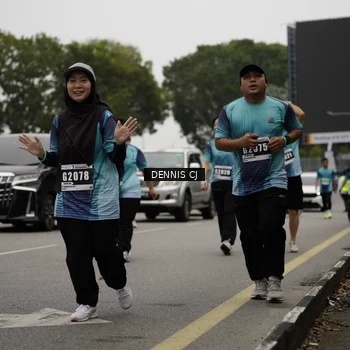 Runner Photo 8930360