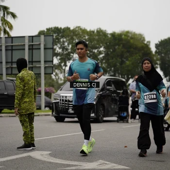 Runner Photo 8930378