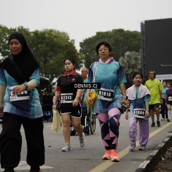 Runner Photo 8930395