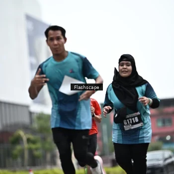 Runner Photo 8930401