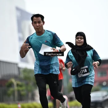 Runner Photo 8930406