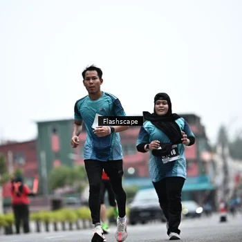 Runner Photo 8930423