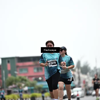 Runner Photo 8930440