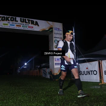 Runner Photo 8930475