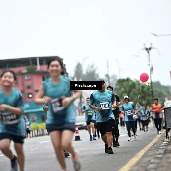 Runner Photo 8930502