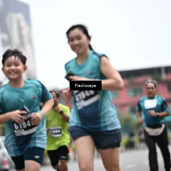 Runner Photo 8930517