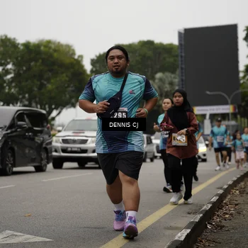 Runner Photo 8930549