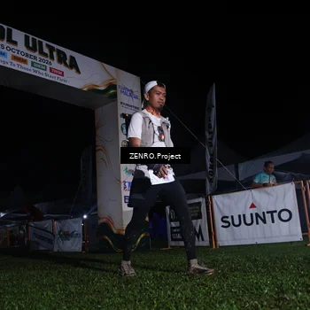Runner Photo 8930565