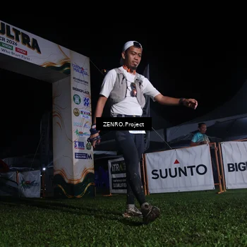 Runner Photo 8930576