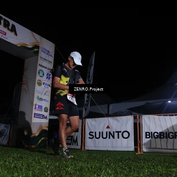 Runner Photo 8930648