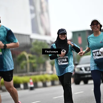 Runner Photo 8930656
