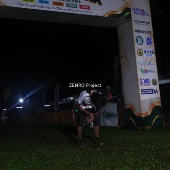 Runner Photo 8930664