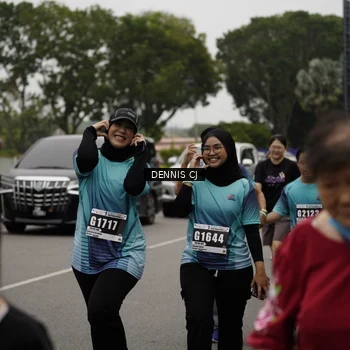 Runner Photo 8930684