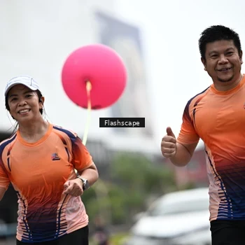 Runner Photo 8930699