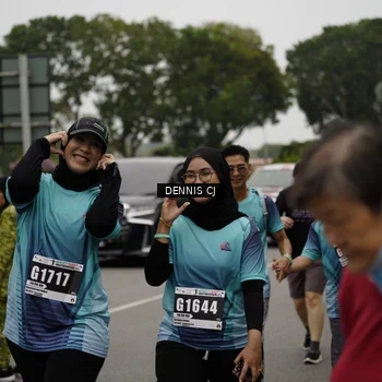 Runner Photo 8930706