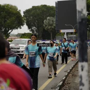 Runner Photo 8930775