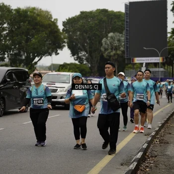 Runner Photo 8930809