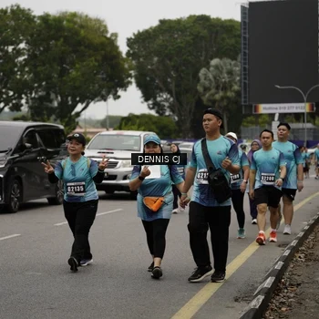 Runner Photo 8930816