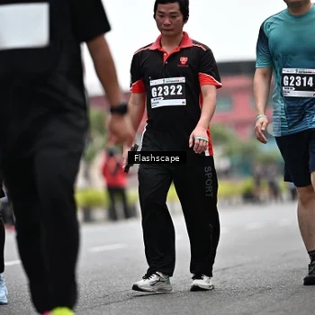 Runner Photo 8930829