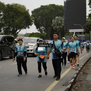 Runner Photo 8930846