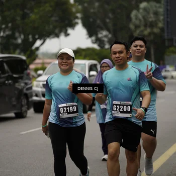 Runner Photo 8930875