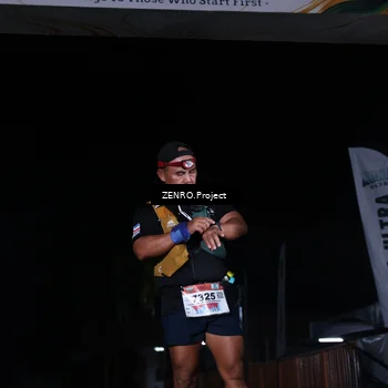Runner Photo 8930914