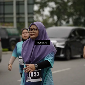 Runner Photo 8930915