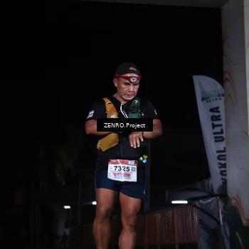 Runner Photo 8930921