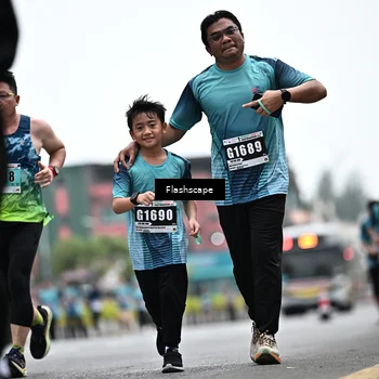 Runner Photo 8930937