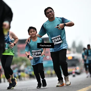 Runner Photo 8930963
