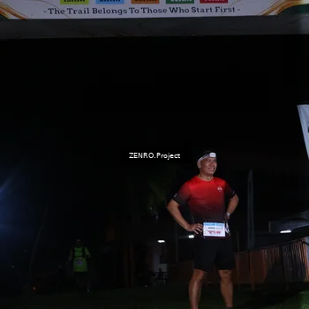 Runner Photo 8930975