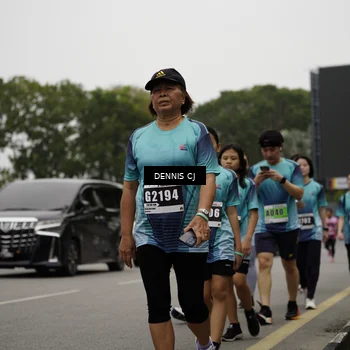 Runner Photo 8931042