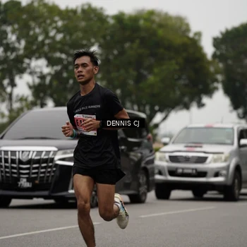 Runner Photo 8931213
