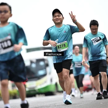 Runner Photo 8931245