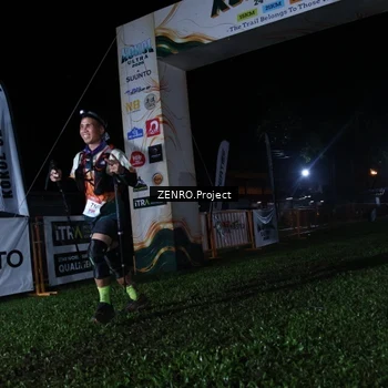 Runner Photo 8931272
