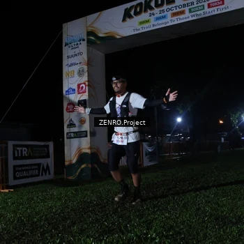 Runner Photo 8931302