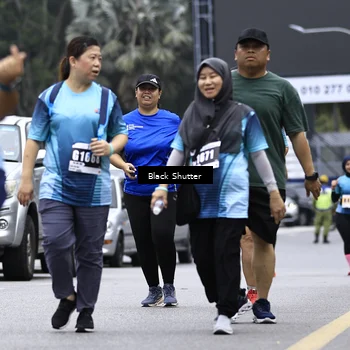 Runner Photo 8931335