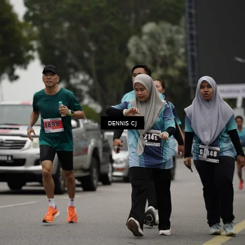 Runner Photo 8931375