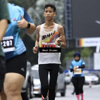Runner Photo 8931473