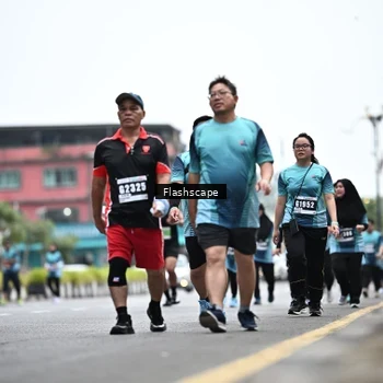 Runner Photo 8931714