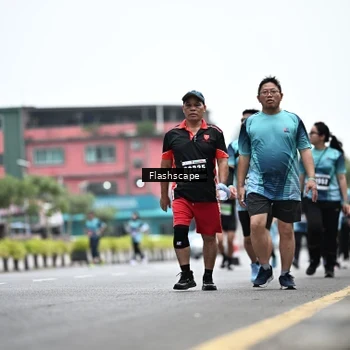 Runner Photo 8931719